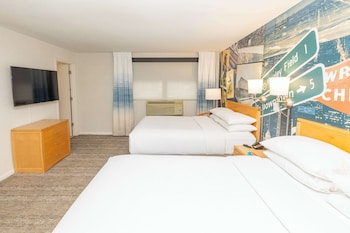 Room, 2 Queen Beds