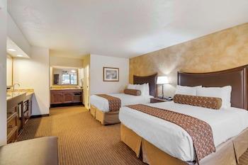 Standard Room, 2 Queen Beds, Accessible, Non Smoking (Walk-in Shower)