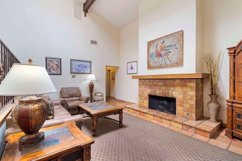 Suite, Multiple Beds, Non Smoking, Kitchen (with Sofabed)