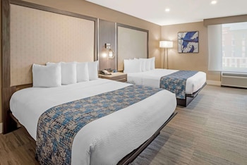 Suite, 2 Queen Beds, Non Smoking, Refrigerator & Microwave (with Sofabed)