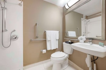 Suite, 2 Double Beds, Accessible, Non Smoking