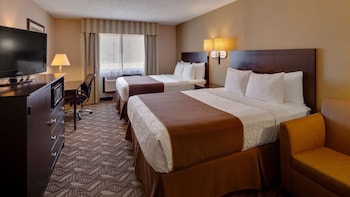 Standard Room, 2 Queen Beds, Non Smoking, Kitchenette