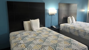 Standard Room, 2 Queen Beds, Non Smoking, Refrigerator & Microwave