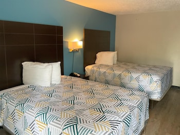 Standard Room, 2 Queen Beds, Non Smoking, Refrigerator & Microwave