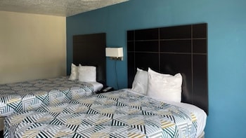 Standard Room, 2 Queen Beds, Non Smoking, Refrigerator & Microwave