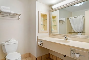 Suite, Multiple Beds, Non Smoking