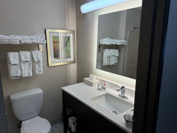Room, 2 Queen Beds, Non Smoking