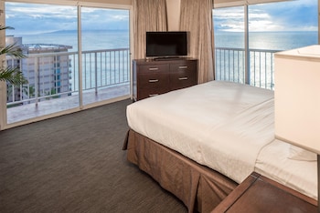 1 Bedroom Panoramic Ocean Vw King Suite Balcony