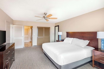 1 Bedroom 1 King or 2 Doubles Suite Balcony