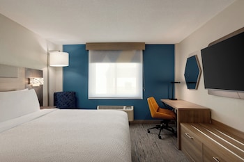 Standard Room, 1 King Bed