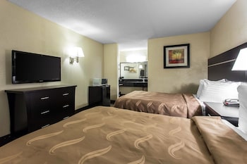 Standard Room, 2 Double Beds, Non Smoking