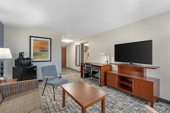 Suite, 2 Queen Beds, Accessible, Bathtub (with Sofabed)