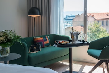 Privilege, Room, Multiple Beds, Pool View