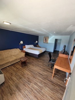 Room, 1 King Bed, Non Smoking