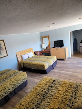 Room, Multiple Beds, Non Smoking