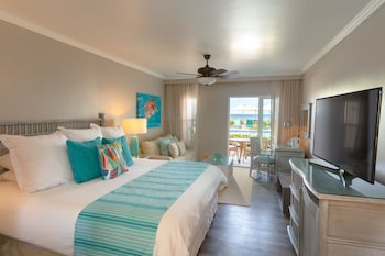 Classic Room, Garden View, Poolside