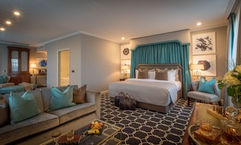 Troy Suite