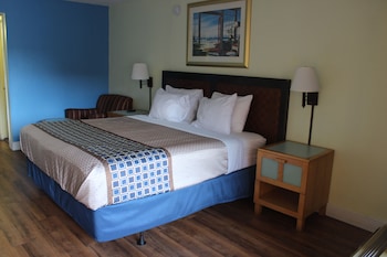 Deluxe Room, 1 King Bed, Non Smoking