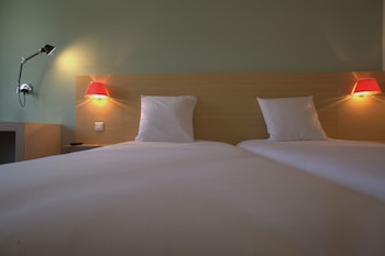 Standard Room, 2 Twin Beds
