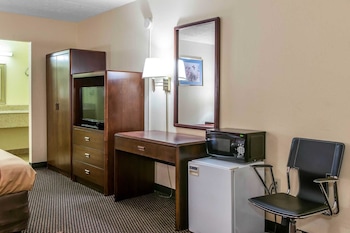Standard Room, 1 King Bed, Non Smoking