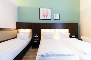 Premium Room, Multiple Beds (Up to 3 Adults)