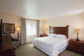 Room, 2 Bedrooms