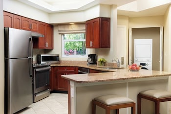 Villa (Mobility Accessible, Roll-In Shower)