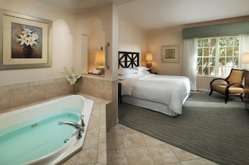 Villa (Mobility Accessible, Roll-In Shower)