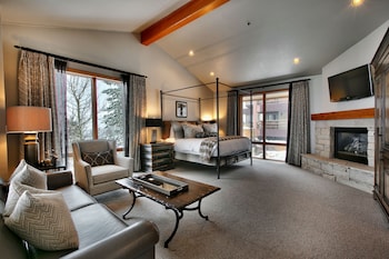 Luxury Suite, 2 Bedrooms, Mountain View (PREMIUM)