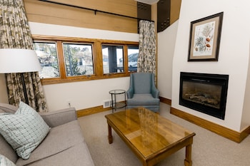 Luxury Suite, 3 Bedrooms (THREE KINGS)