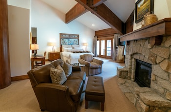 Luxury Room, 1 King Bed