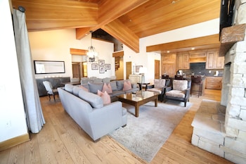Luxury Loft, 1 Bedroom (PREMIUM)