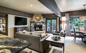 Luxury Suite, 2 Bedrooms (2 Kings)