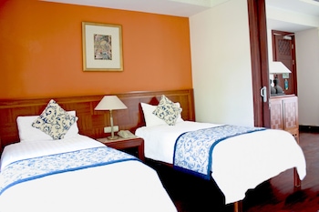 Deluxe Suite Twin