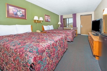 Room, 2 Queen Beds, Non Smoking