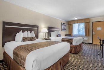 Standard Room, 2 Queen Beds, Non Smoking, Jetted Tub