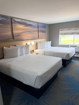 Room, 2 Queen Beds, Non Smoking