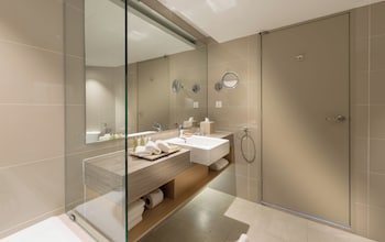 Standard Suite, 1 Bedroom, Balcony, Sea View