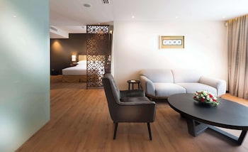 Presidential Suite, 1 King Bed, Terrace