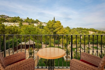 Classic Room, 1 Double Bed, Balcony, Garden View (Balcony)