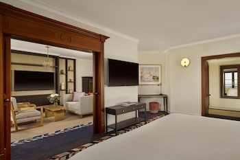 Deluxe Suite, 1 Bedroom, Balcony, Sea View (Balcony)