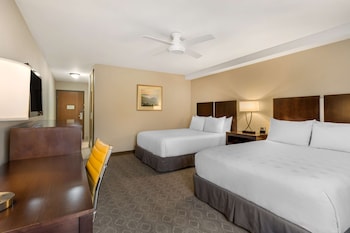 Standard Room, 2 Queen Beds, Non Smoking, Refrigerator
