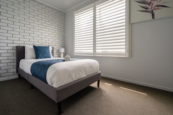 Junior Apartment