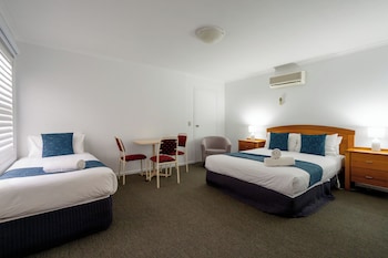 Queen Twin Suite