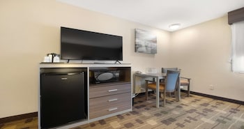 Standard Room, 2 Queen Beds, Accessible, Non Smoking