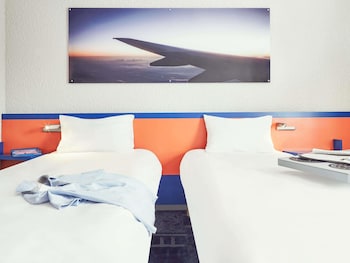 Standard Room, 2 Twin Beds