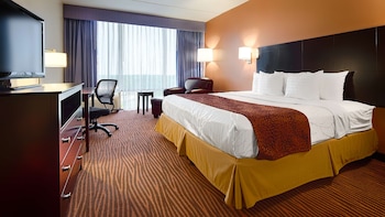 Standard Room, 1 King Bed, Accessible, Bathtub