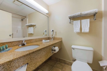 Suite, 2 Queen Beds, Non Smoking, Refrigerator & Microwave (with Sofabed)