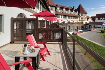 Room, 1 King Bed, Patio, Resort View (Patio)