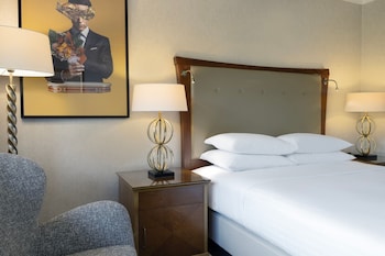 Deluxe Room, 1 Queen Bed